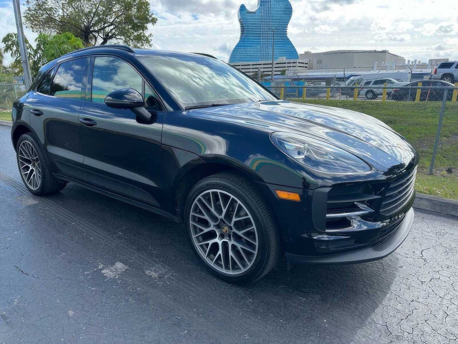 2020 Porsche Macan