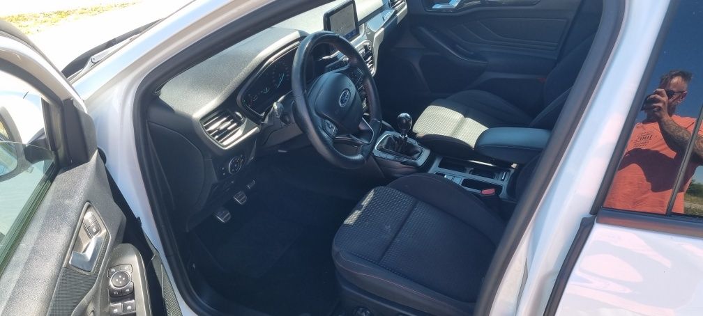 Ford Focus ST line 2019 rok 1.5 100 tys przebieg