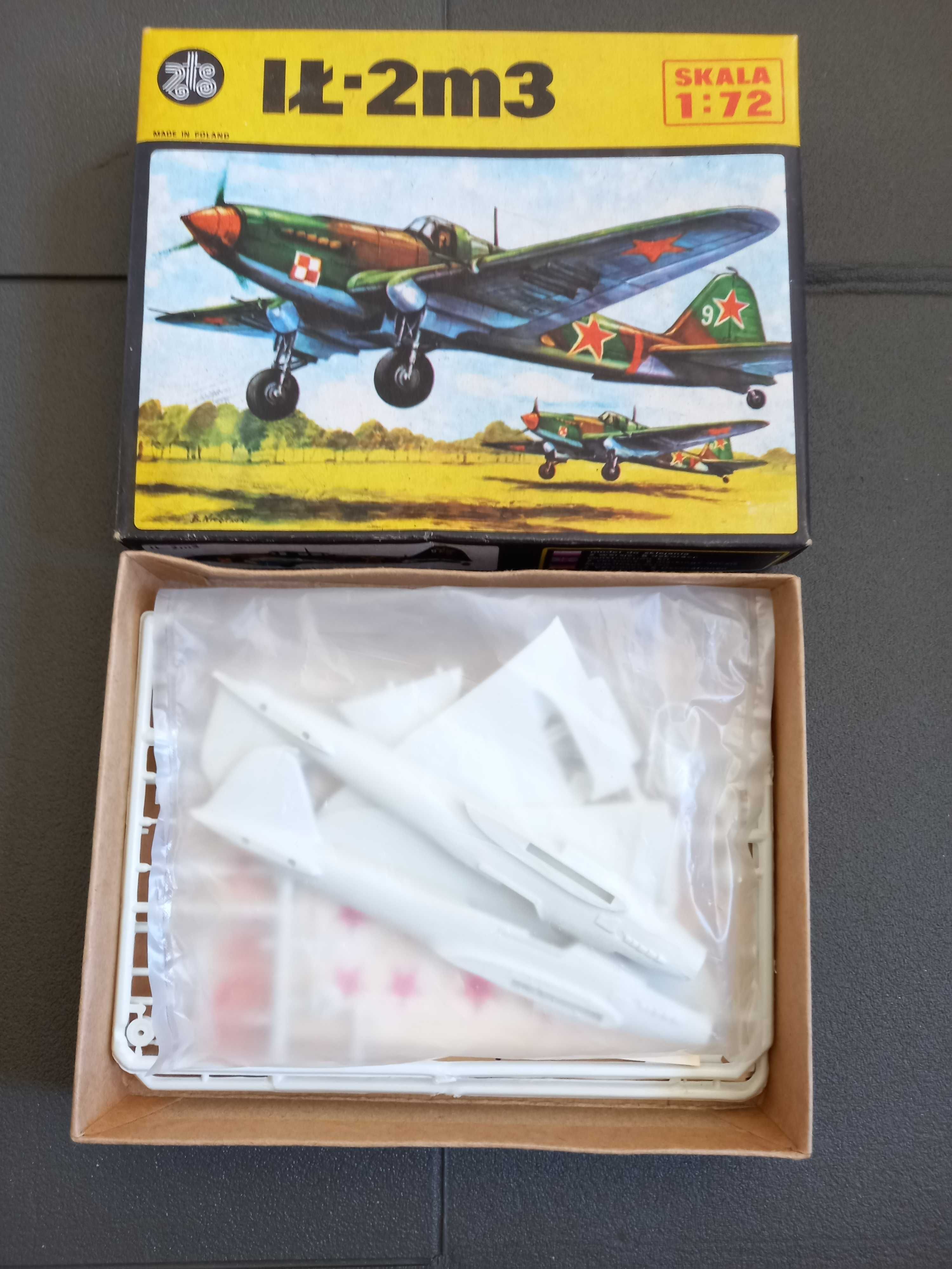 Model samolotu IŁ2m3 w skali 1/72 Pruszków PRL