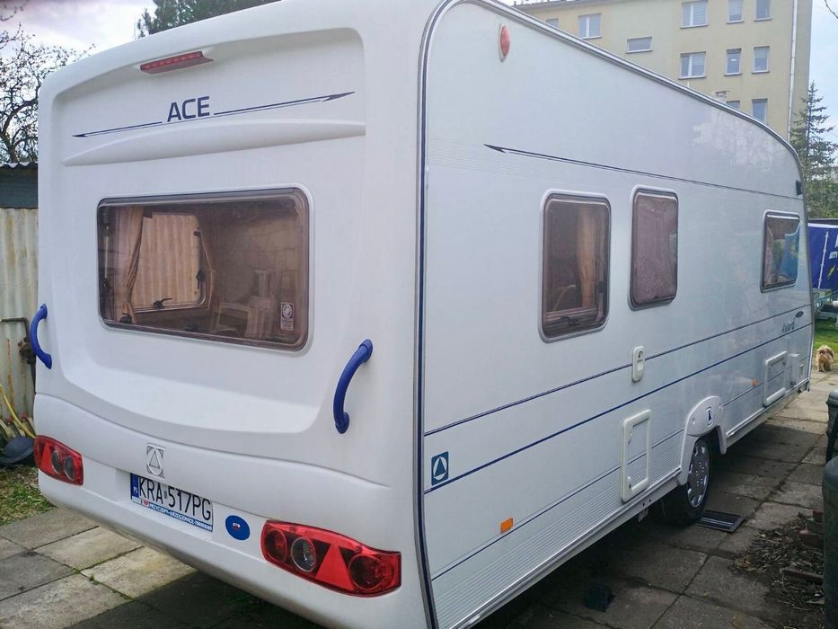 Przyczepa kempingowa Ace Award 4 osoby