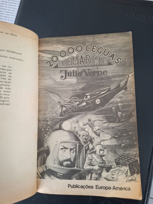 Livro 10 Mil Léguas Submarinas