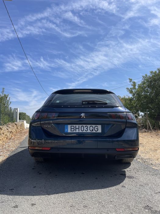 1.5 BlueHDI Allure EAT8