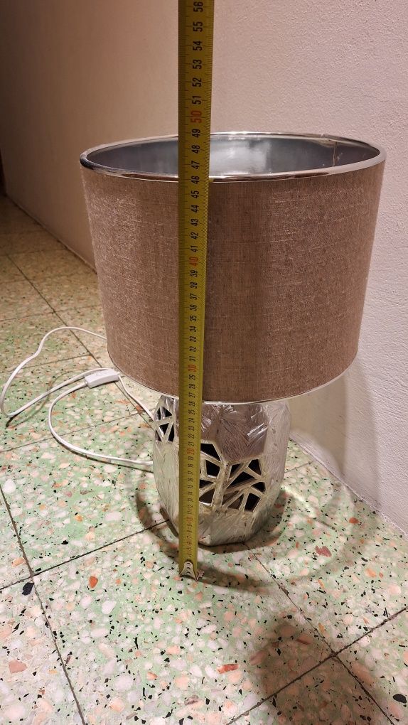 Candeeiro de mesa