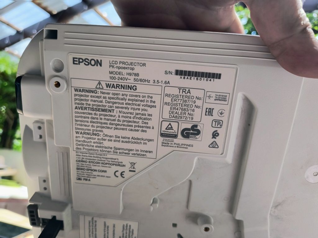 Projektor Epson EB-FH52