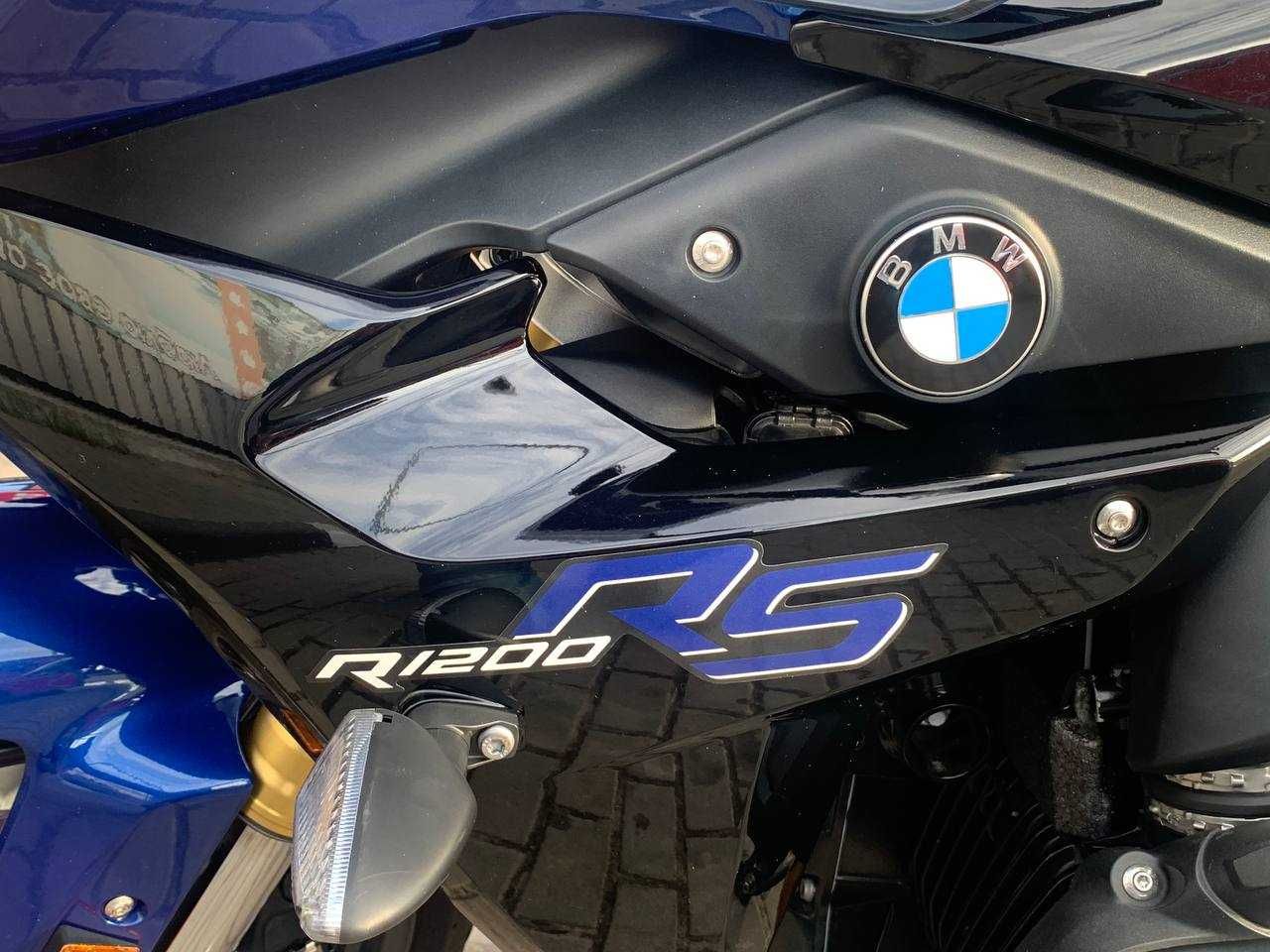 BMW R1200RS в максимальній комплектації