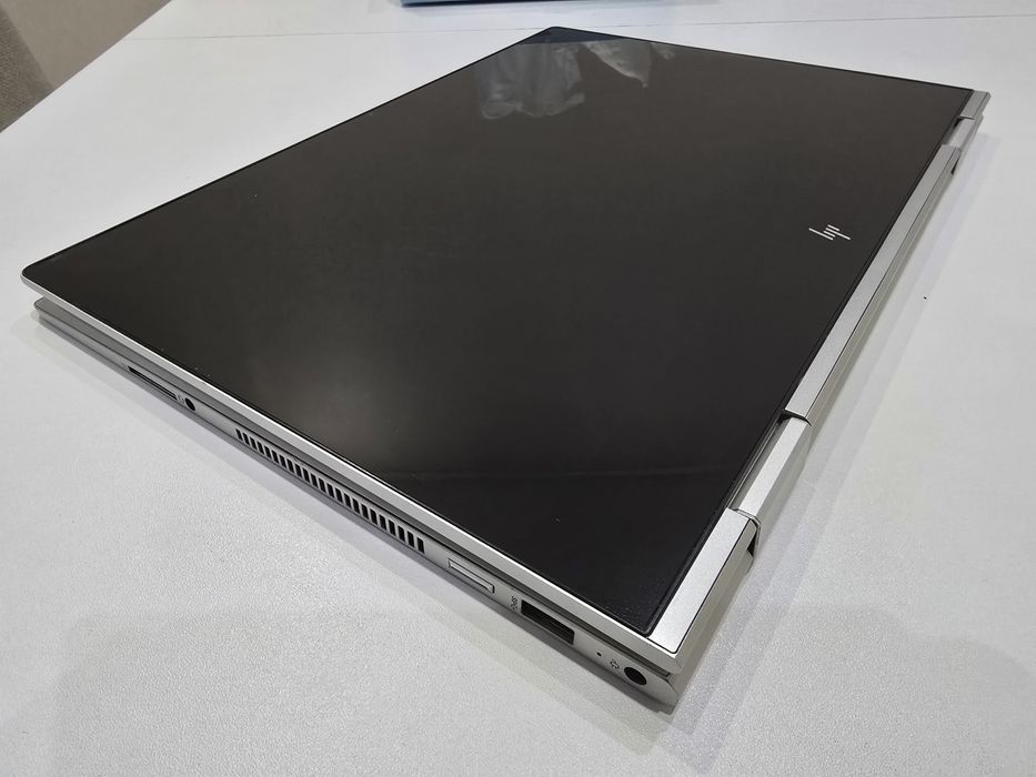 HP ENVY X360m Convertible 15m-dr001dx Intel i5 8/256Gb сенсорний