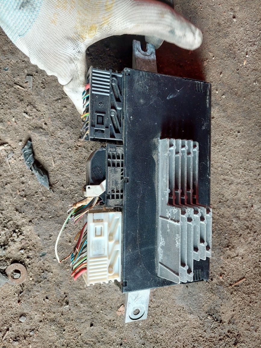 modul sterownik komfortu swiatel bmw e39 LCM-2