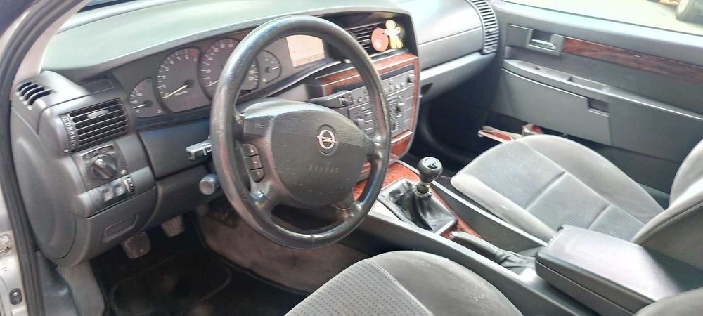 Opel Omega 2.2 Benz + lpg