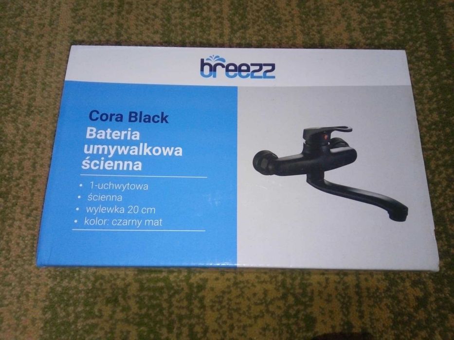 Bateria łazienkowa umywalkowa ścienna kran czarny mat wylewka 20cm