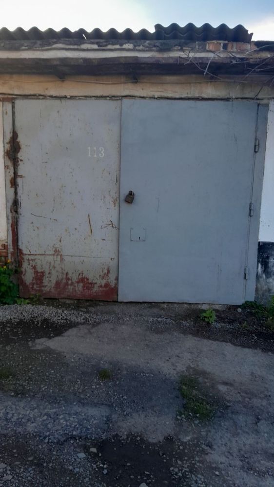 Терміново продам гараж мурований з місцем в гаражному кооперативі №22