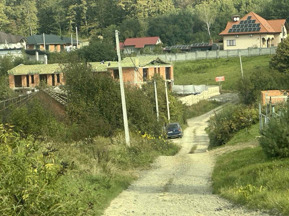 Продам кутову ділянку