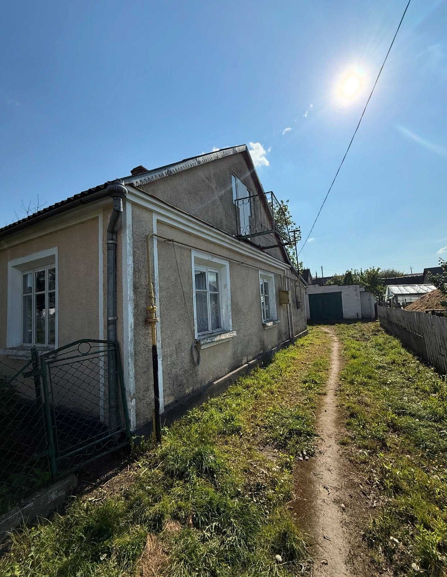 Продаж будинку  на вул.Степана Фуги