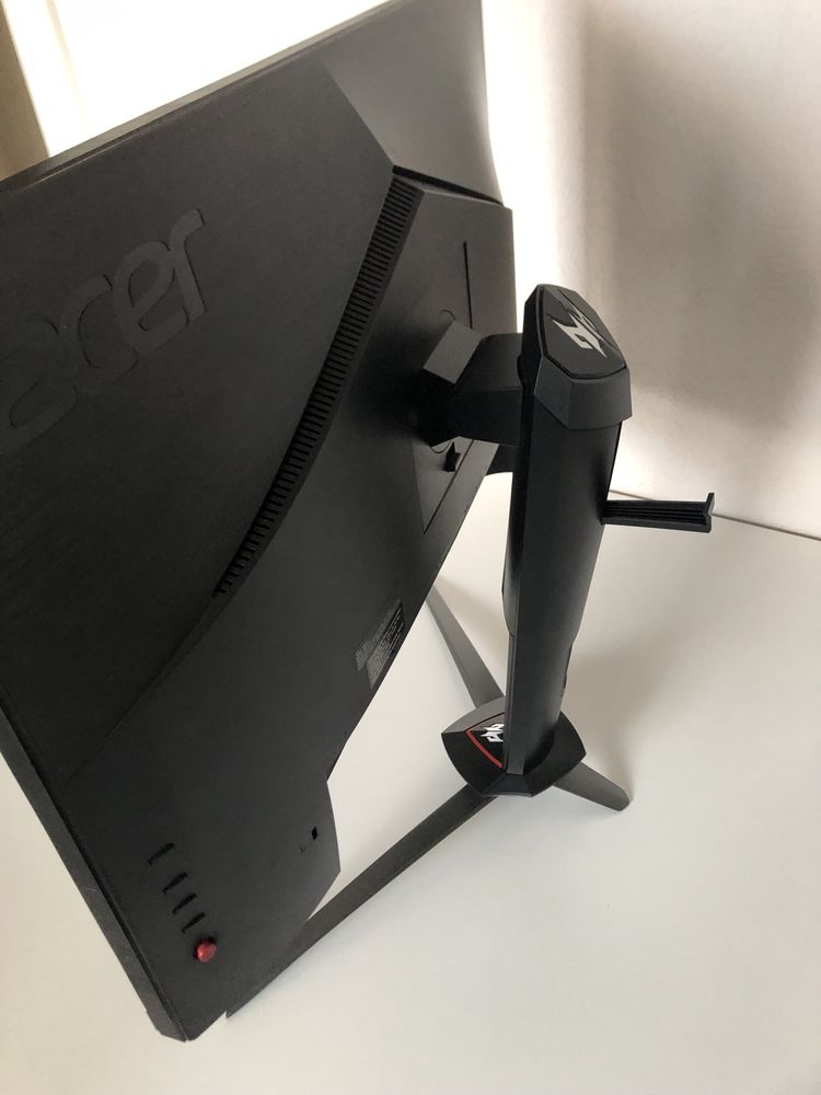 Monitor Acer Predator XB273 144hz Gsync