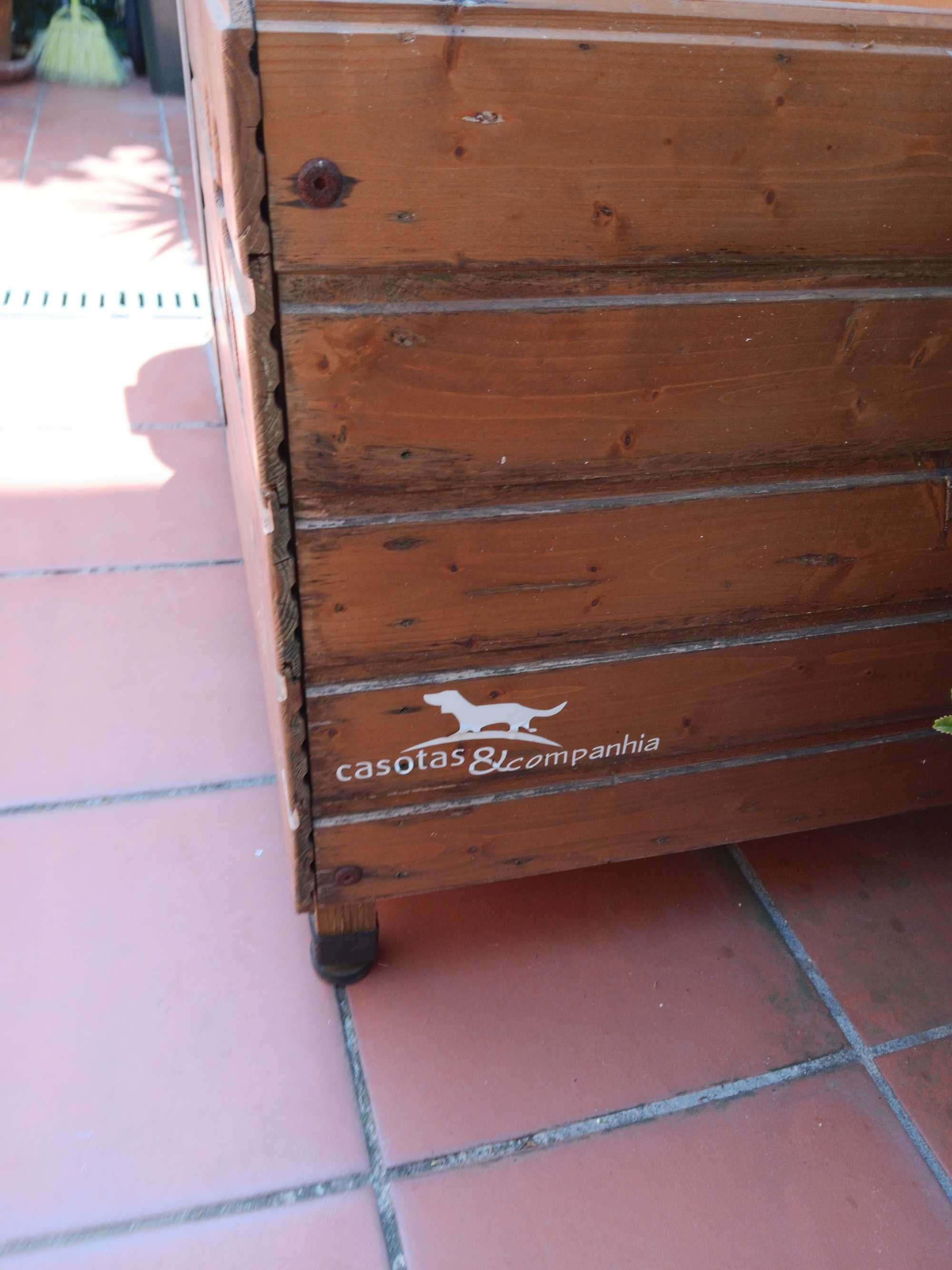 Casota para cão pequeno (Casotas e Companhia)