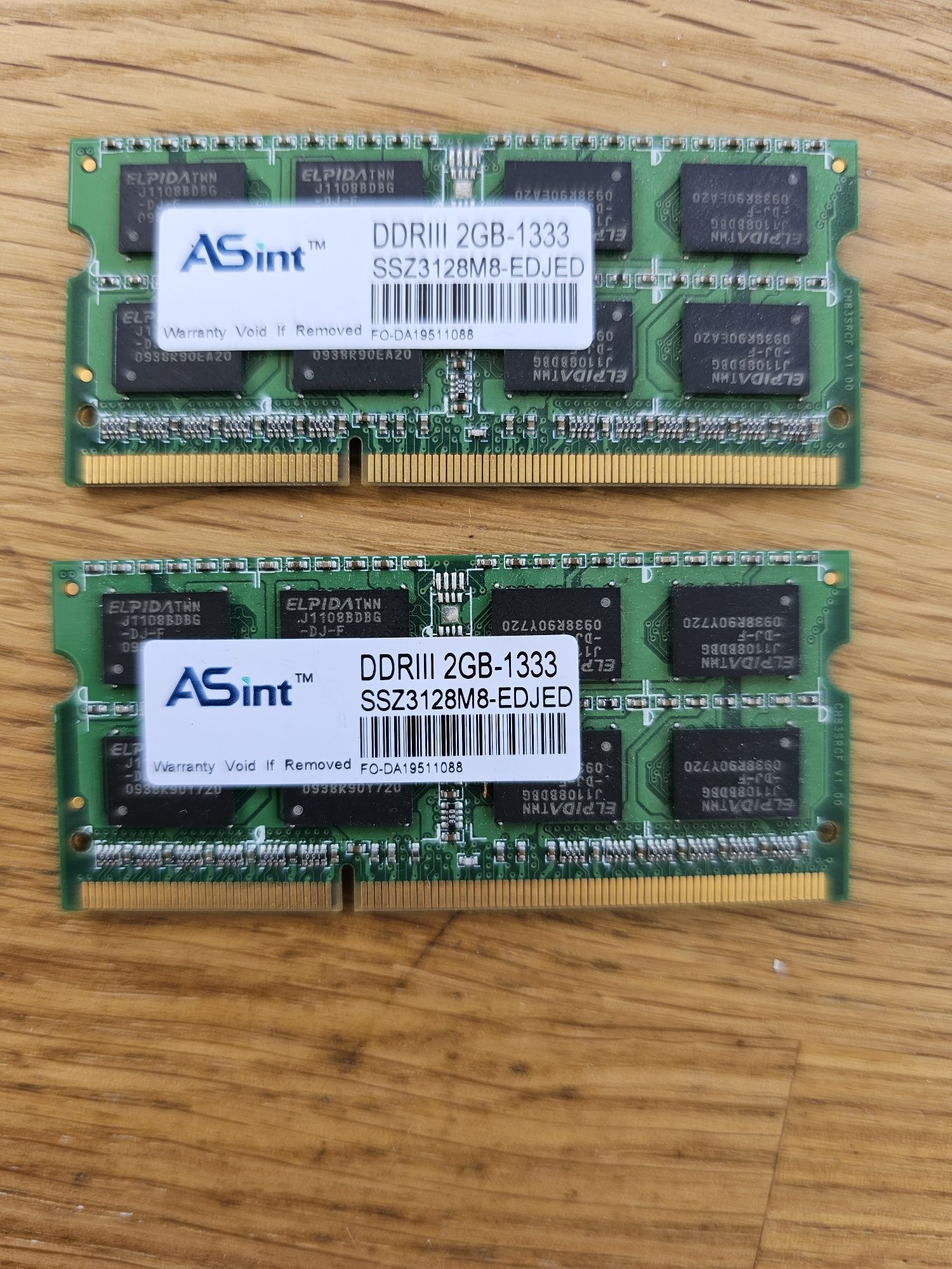 2x ASint DDR3 SODIMM 2GB PC3-10600S 1333MHz