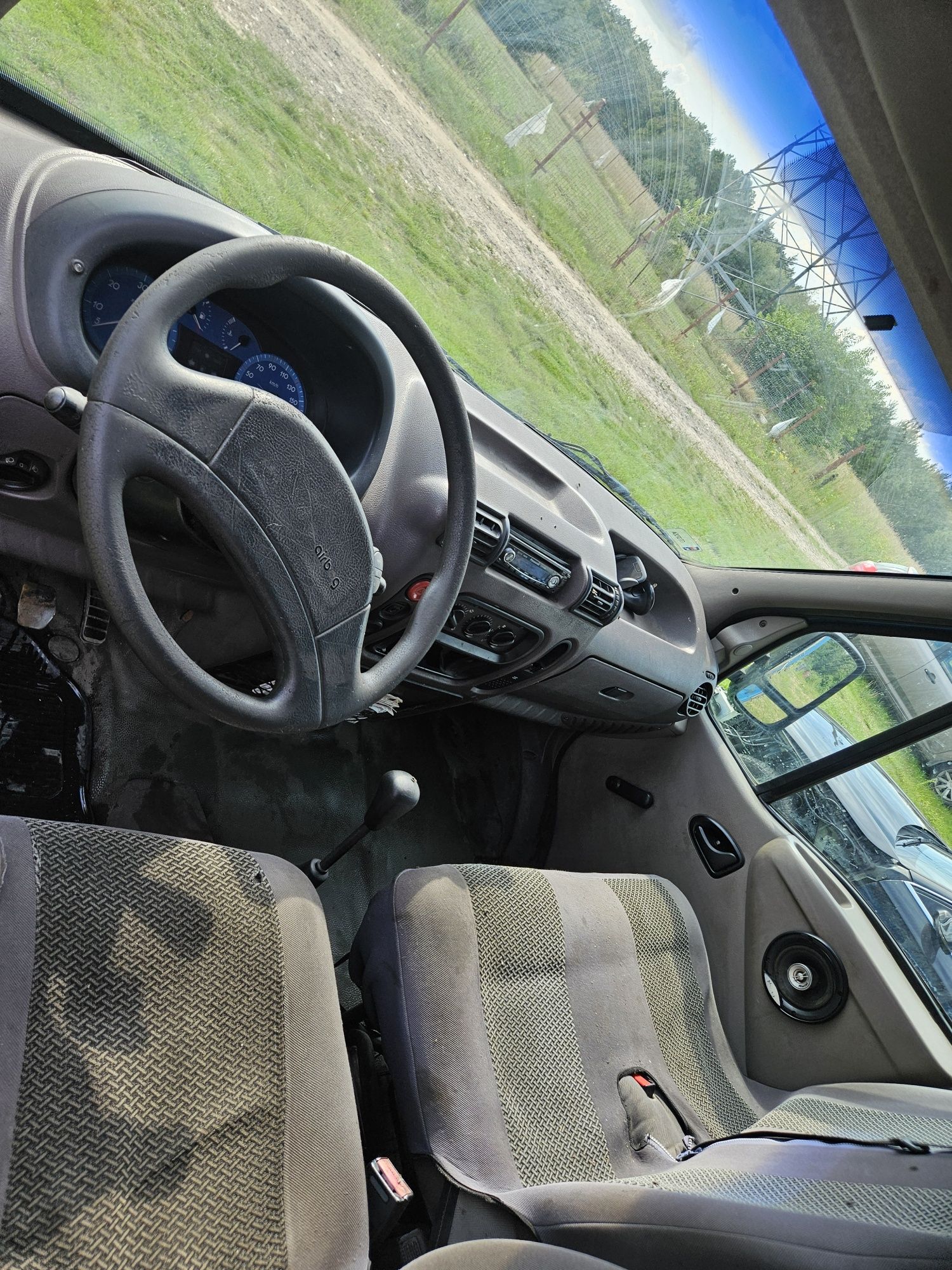 Sprzedam Renault Master 2.8dti