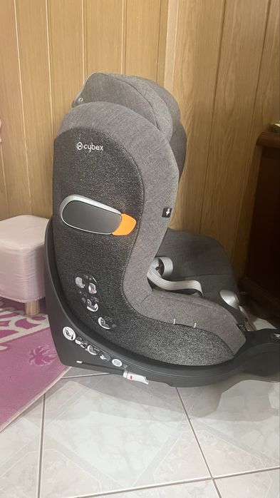 FOTELIK CYBEX SIRONA Zi l-Size Grey (Plus) z baza obrotowa 360
