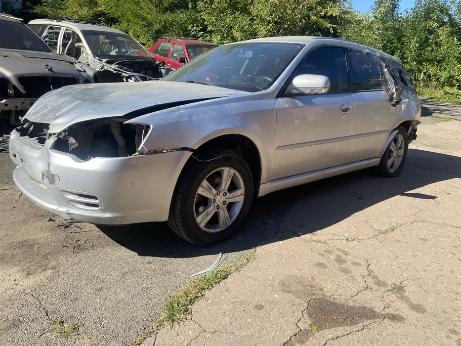 Subaru LEGASU 2004р 2.0 бензин