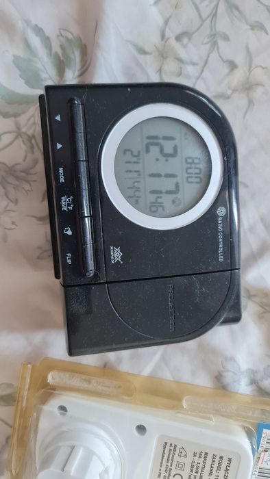 Zegarek podświetlany  z radiem controled