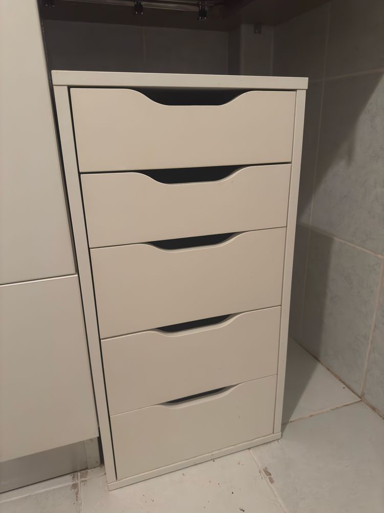 Conjunto de gavetas Ikea