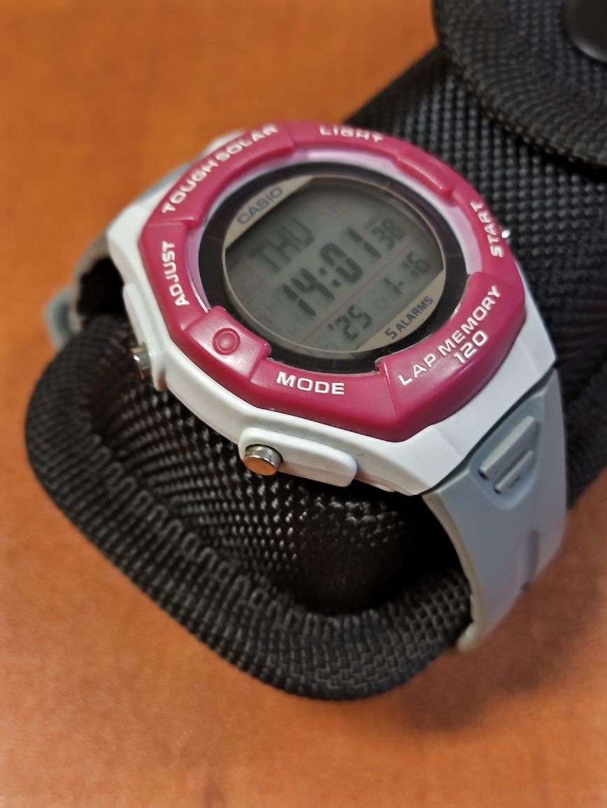 Zegarek Casio Sport Tough Solar