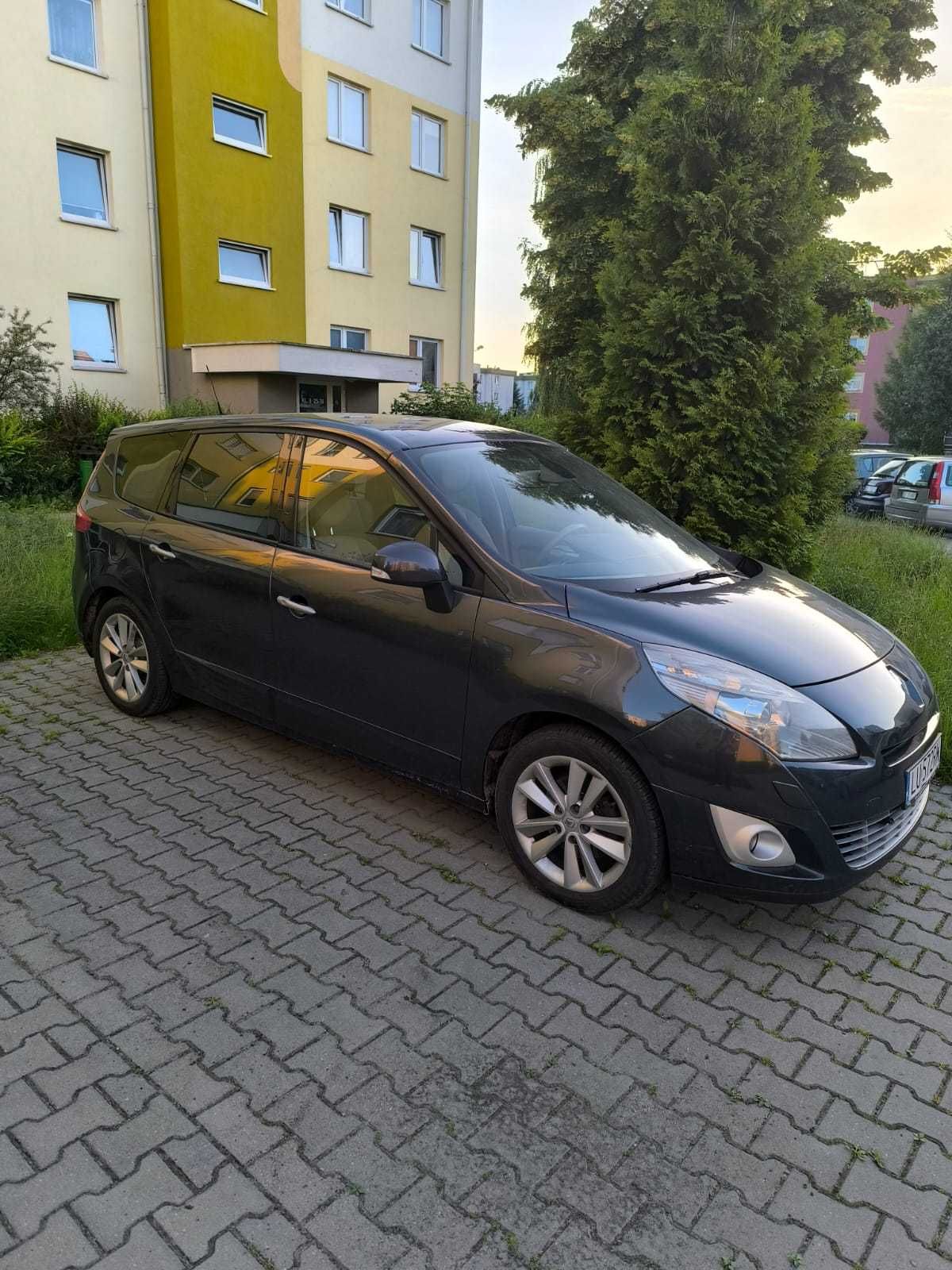 Renault grand senic 3