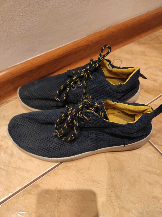 Buty sportowe granatowe
