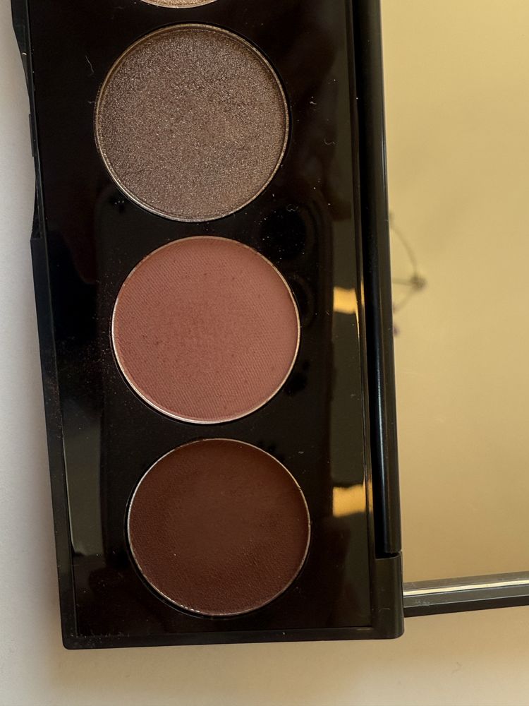 Bobbi Brown Eye Shadow Palette Rosey  Nudes