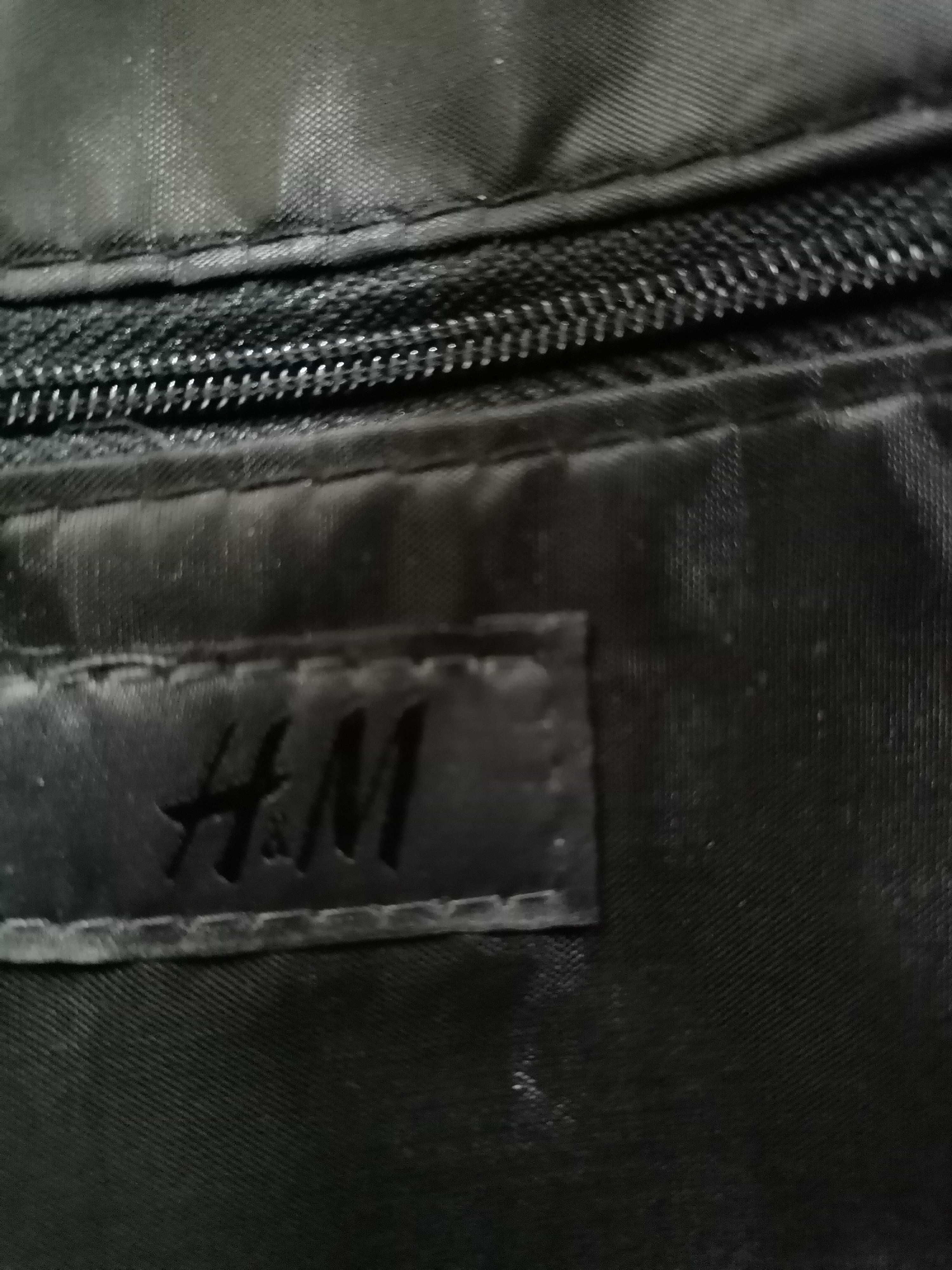 Клатч сумочка косметичка H&M под кожу питона