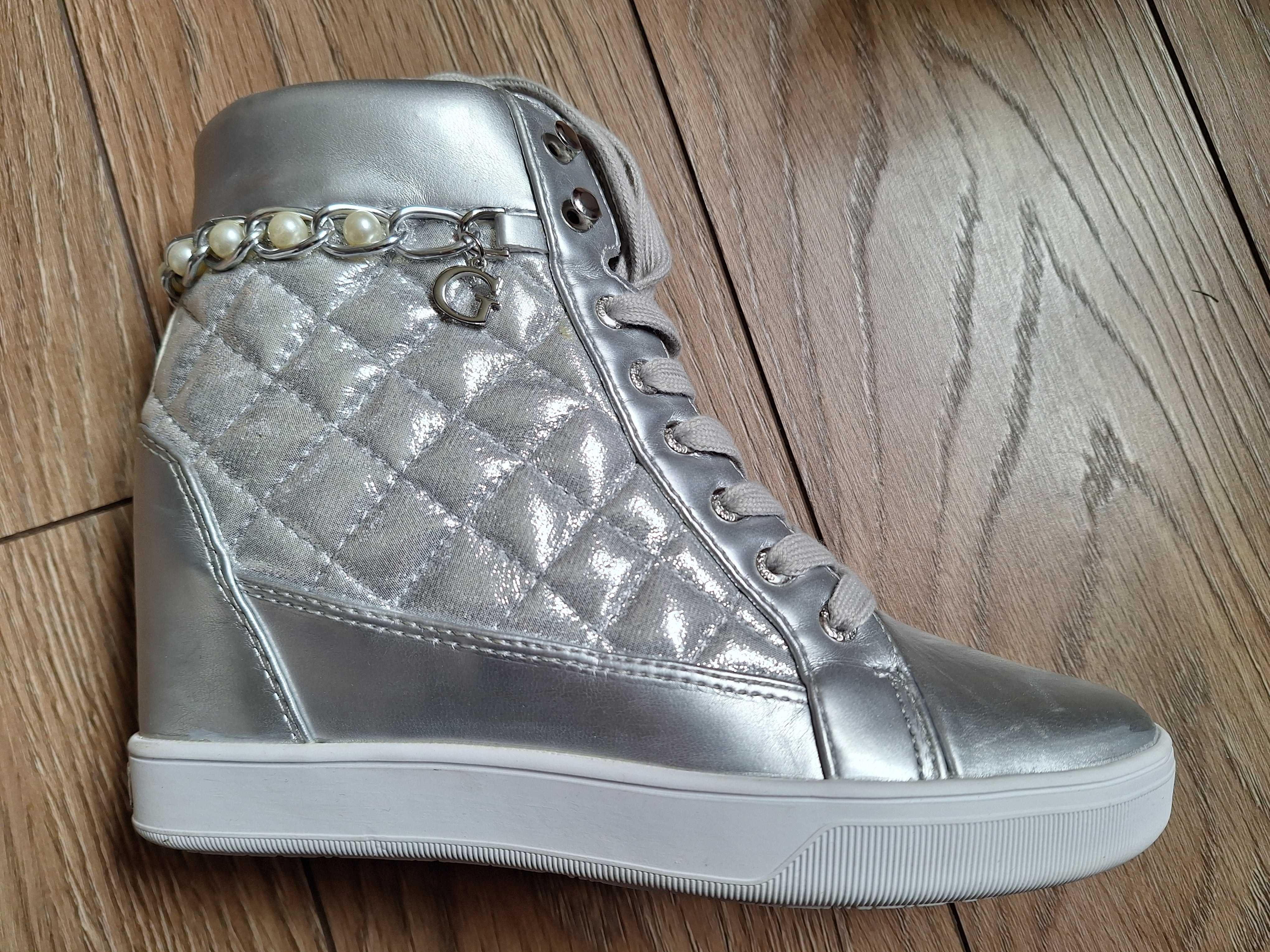 buty damskie sneakers Guess