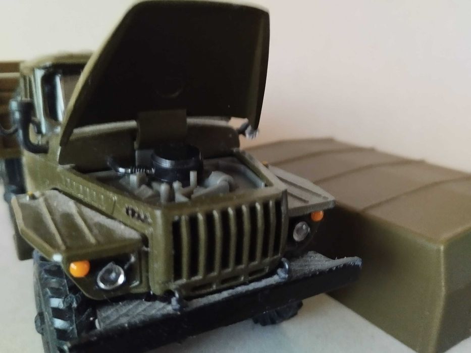 Модель Урал-4320  в масштабе 1 ; 43 производства СССР., Элекон