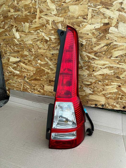 Задній правий фонар задній ліхтар фонарь Honda CR-V 3 Хонда Ц-РВ СРВ 3