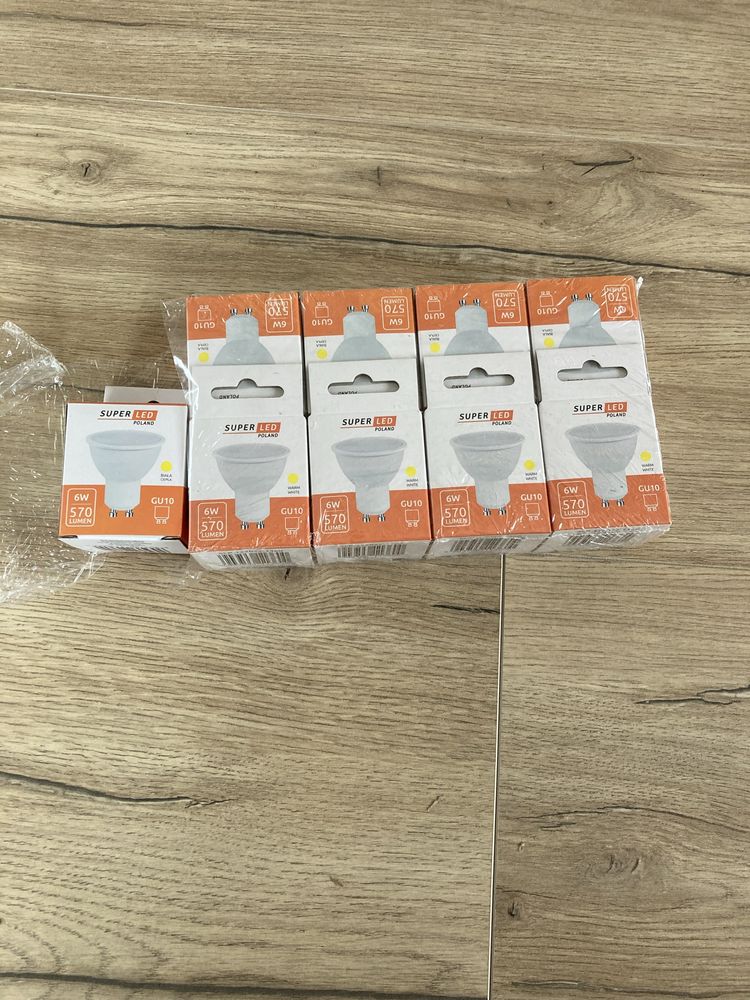 Nowe 9 żarówek halogenowych 6w 570 lumen barwa ciepła gu10