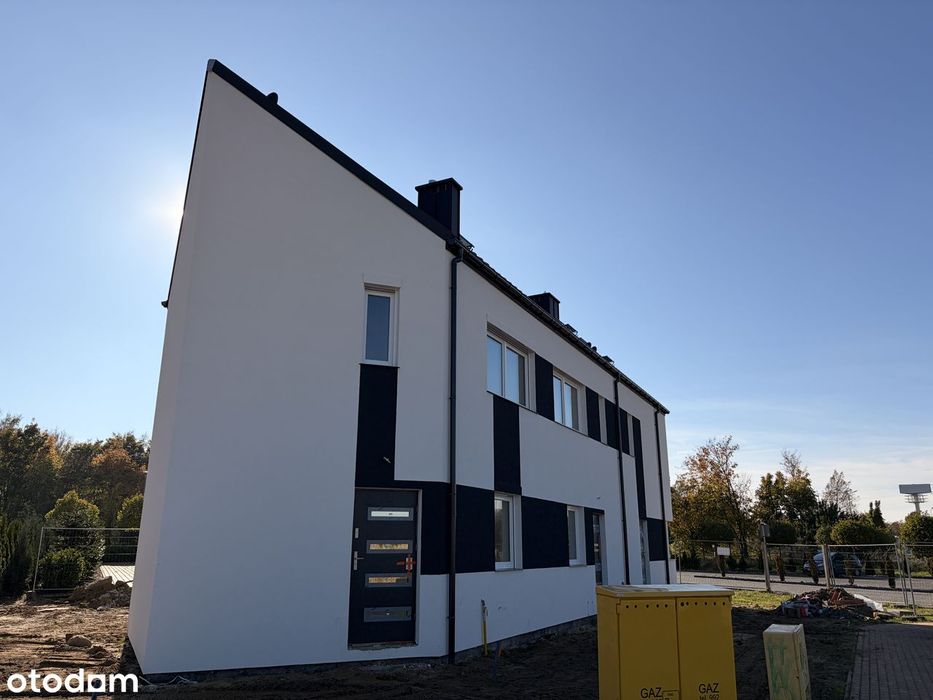 Nowoczesny dom 55 m2 z działką, blisko centrum, skrajny