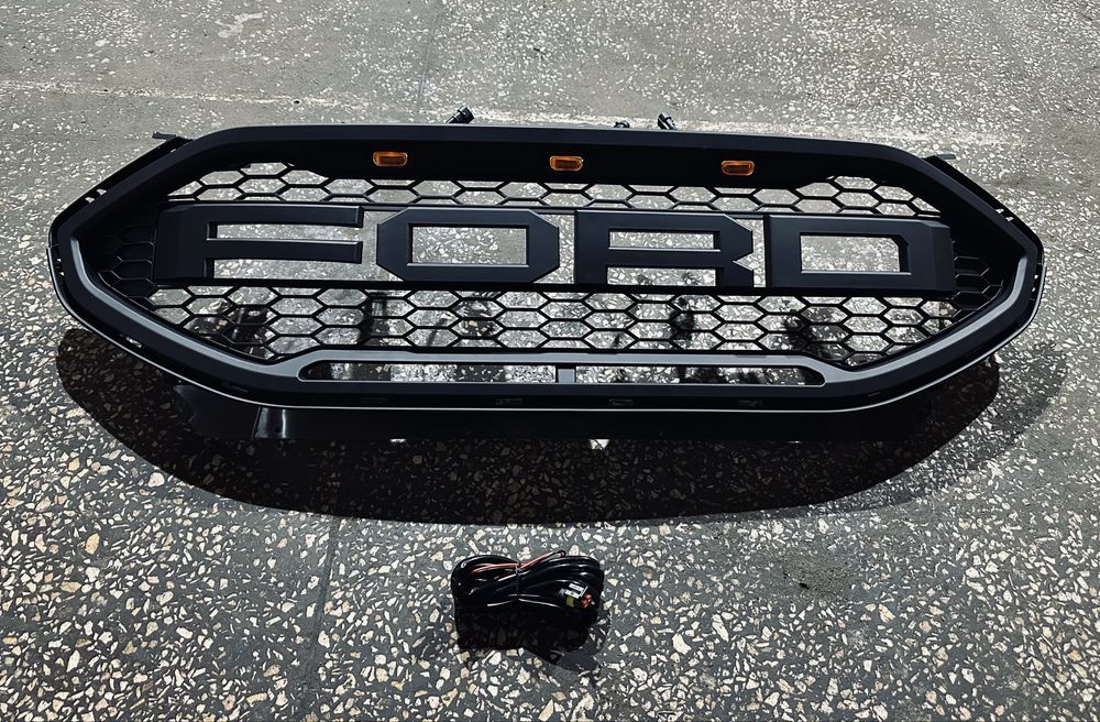 Решітка радіатора Ford Edge 2019- 2025
