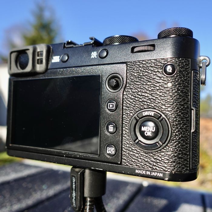 Fujifilm Fuji X100F+Quadralite Stroboss 36F+Quadralite Navigator X+F