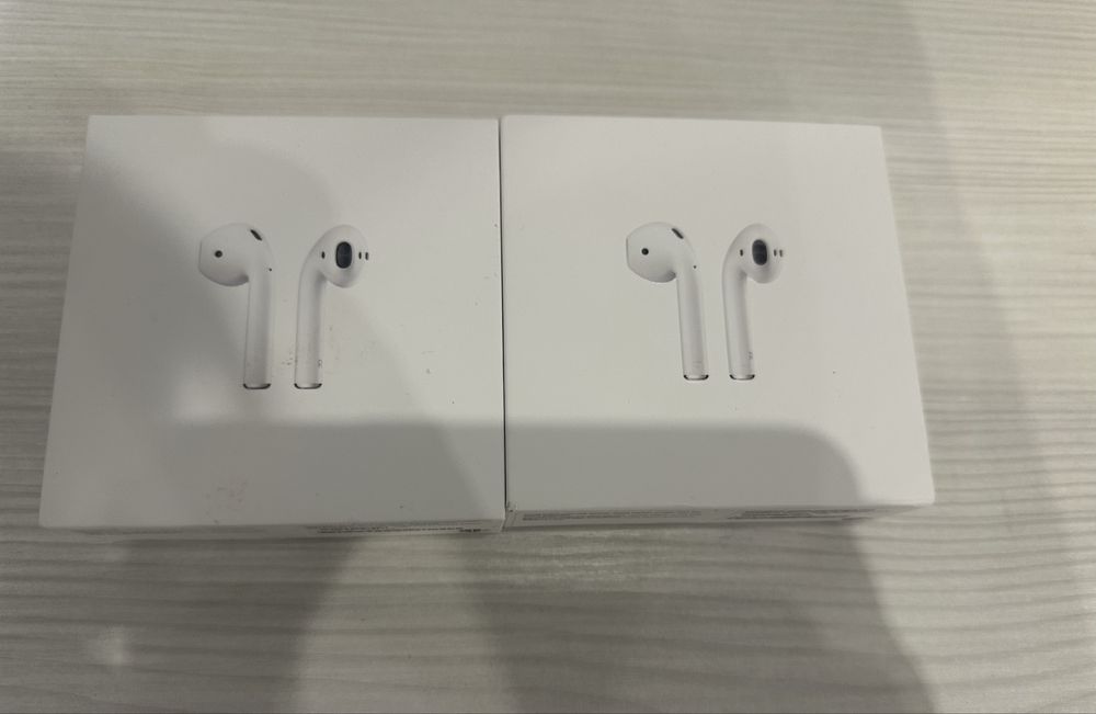 Коробка для аірподс