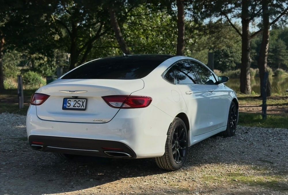 Chrysler 200 Chrysler 200C - Najbogatsza wersja Radary, czujniki, wentylowane fotee