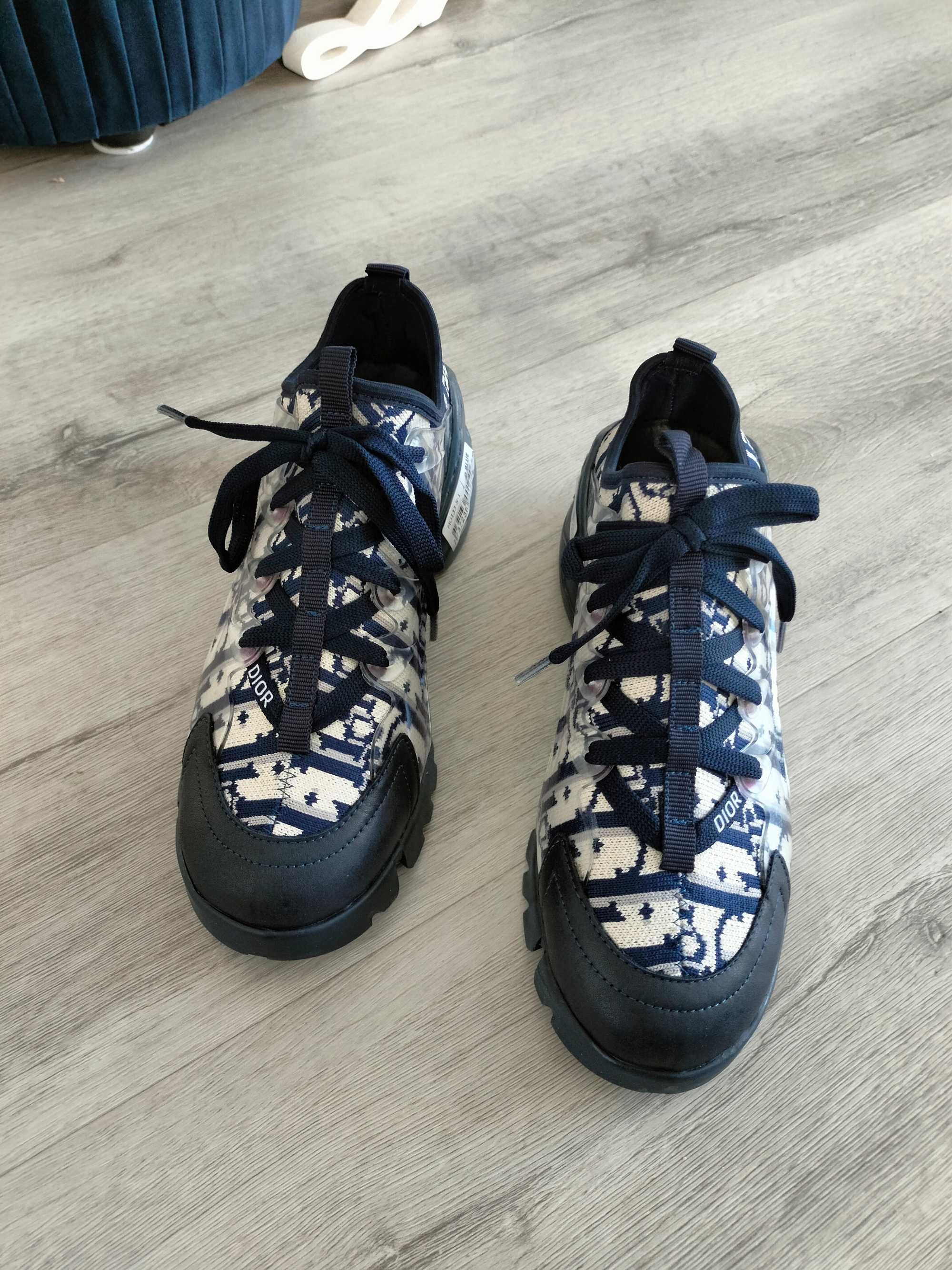 Adidasy logowane rozmiar 38nowe