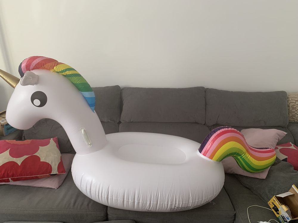 Boia grande para praia ou piscina do unicornio