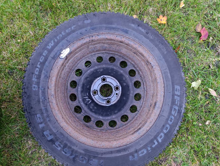 Sprzedam komplet kół zimowych na felgach stal. 185/65 R15 BFGoodrich