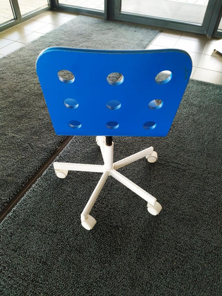 Krzesło biurkowe dla dzieci IKEA