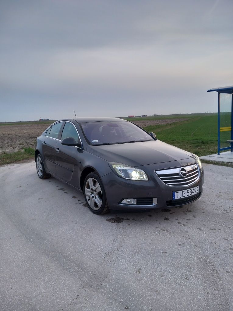 Opel Insignia 2.0 160KM