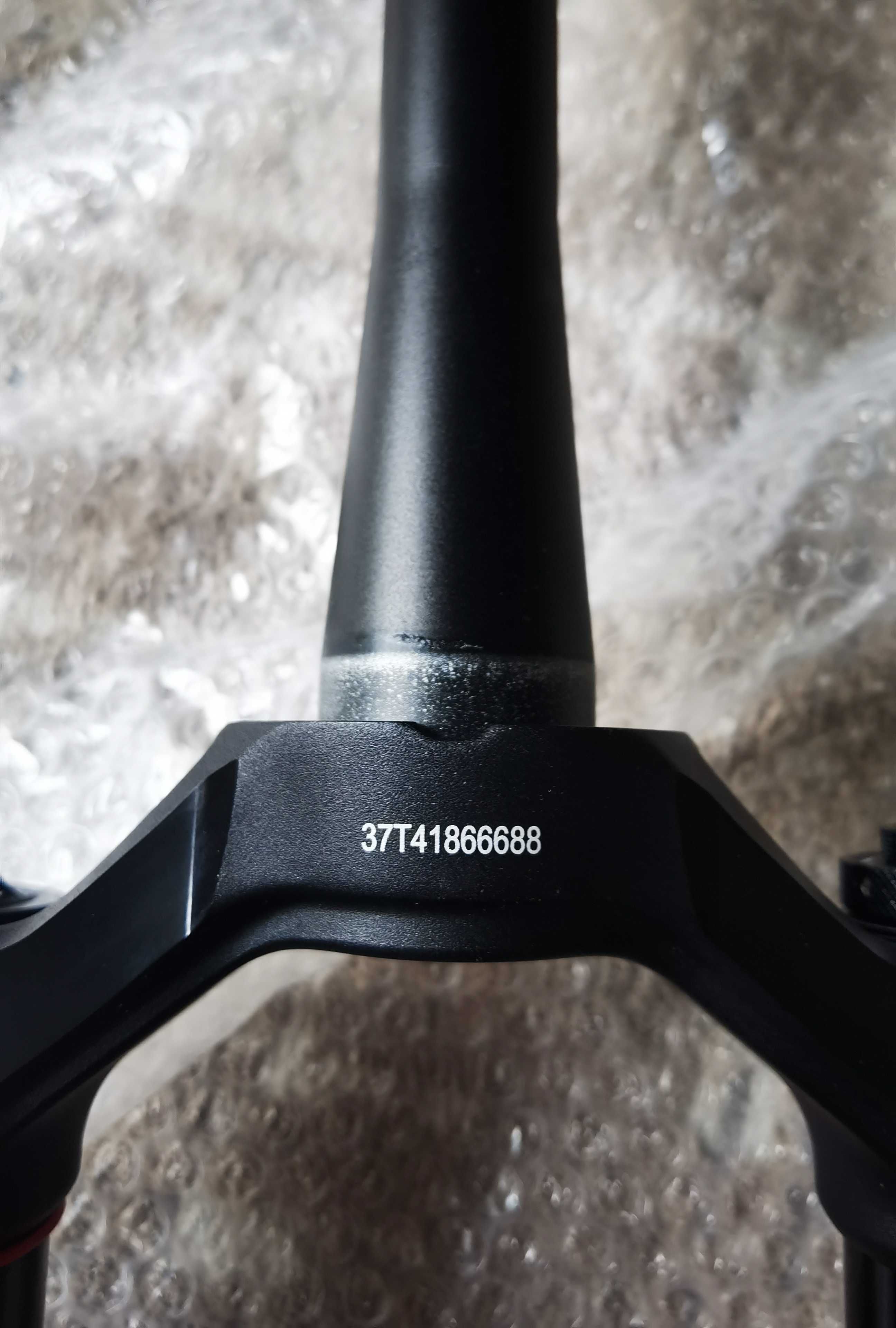 Zeb Ultimate Red 170 , 29 , charger 3.1