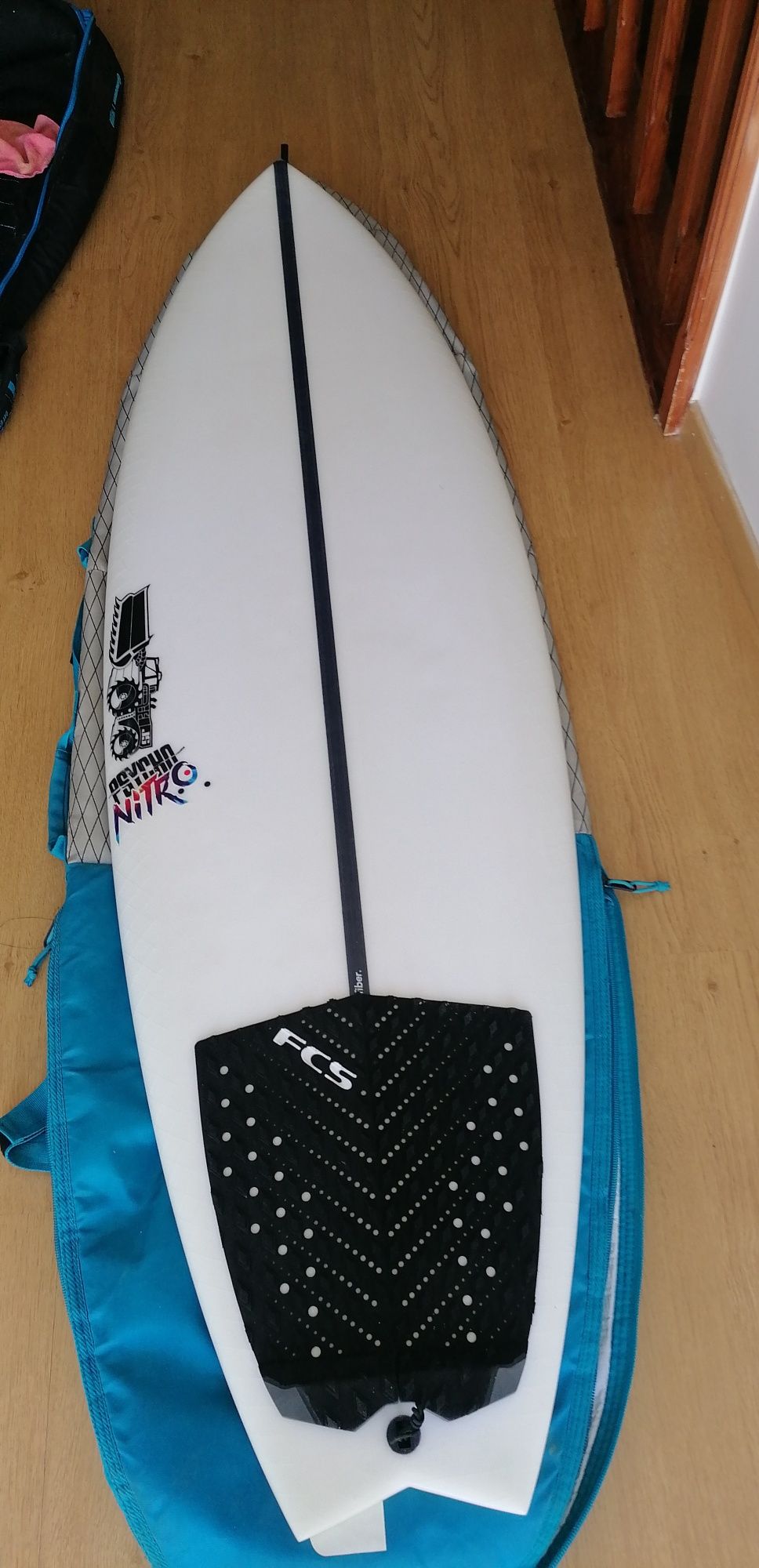 Prancha de surf JS Psycho Nitro