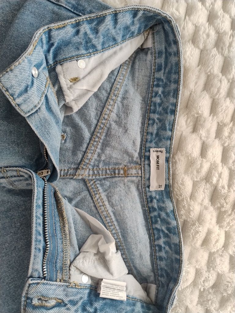 Spodnie jeansy mom fit sinsay roz 32