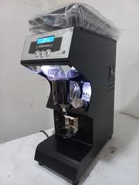 Nuova Simonelli Victoria Arduino Mythos One