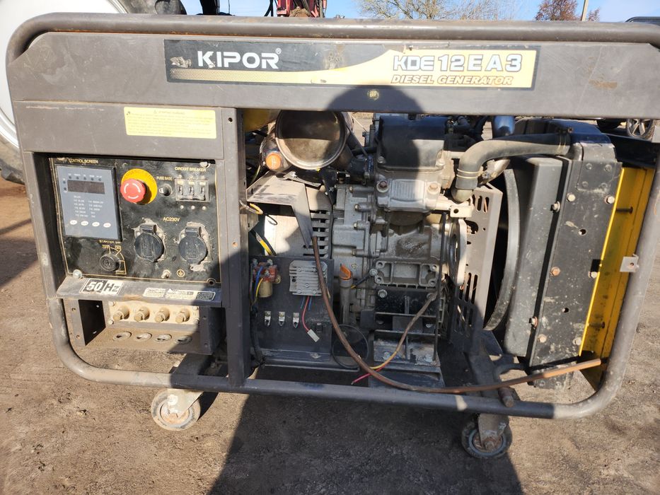 Генератор KIPOR KDE 12 EA3