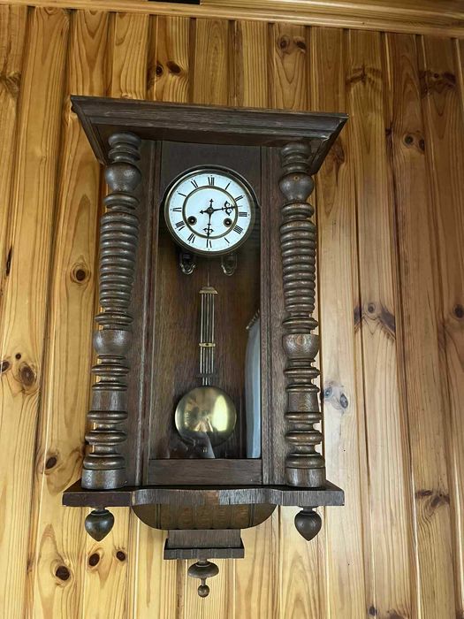 zegar wiszący Junghans