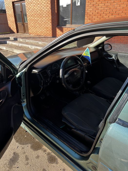 Опель вектра Б 2000р